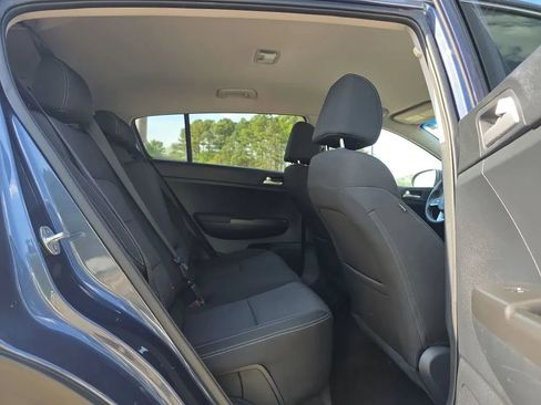 Used 2020 Kia Sportage LX FWD image 40