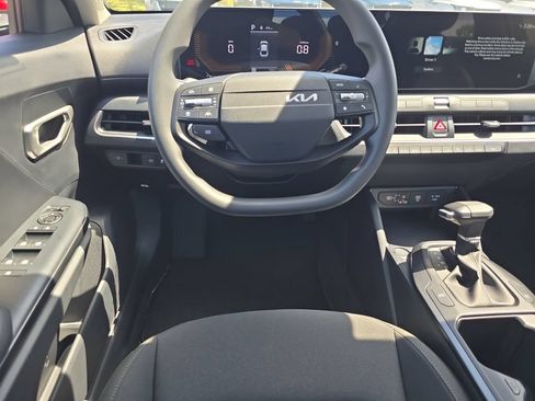 New 2026 Kia K4 FWD image 13