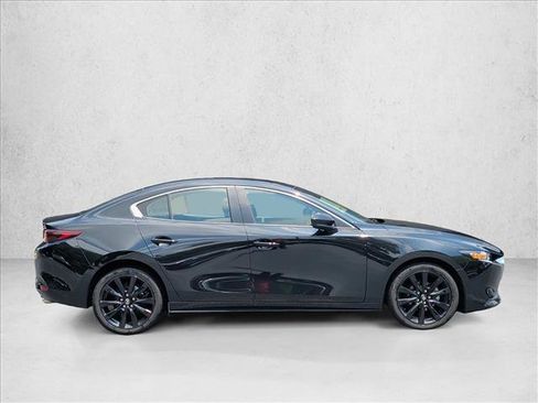 Used 2025 MAZDA MAZDA3 s FWD image 4