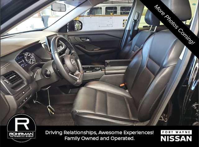 Used 2023 Nissan Rogue SV w/ SV Premium B Package AWD/4WD image 6