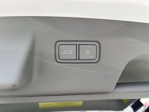 New 2026 Hyundai Palisade Limited FWD image 16