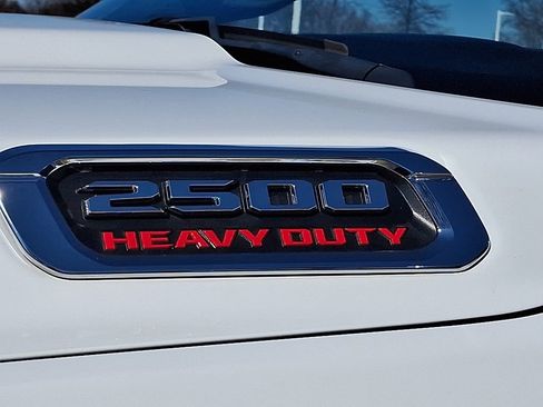 Used 2024 RAM 2500 Tradesman w/ Chrome Appearance Group image 31