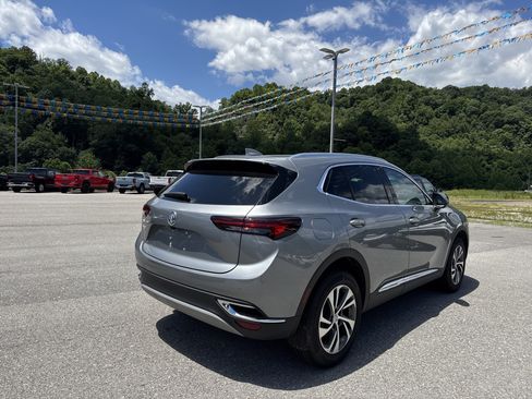 Used 2023 Buick Envision Essence AWD/4WD image 6