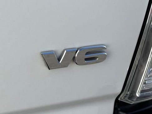 Used 2023 Toyota Tacoma TRD Off-Road image 25