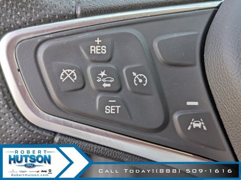 Used 2022 Chevrolet Equinox LT AWD/4WD image 20