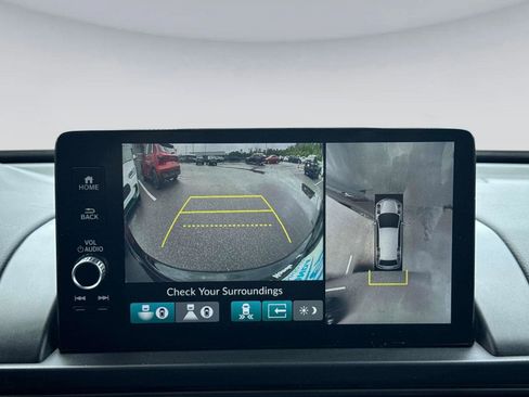 Certified 2023 Honda Pilot TrailSport image 26