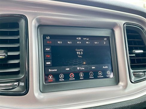 Used 2022 Dodge Challenger GT image 15