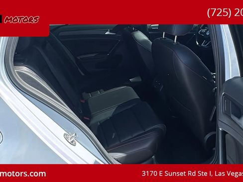 Used 2020 Volkswagen GTI SE FWD image 12