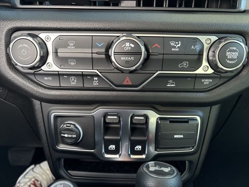 New 2026 Jeep Wrangler Sport image 21