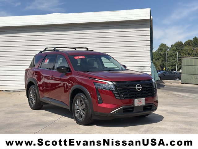 Certified 2026 Nissan Pathfinder SV FWD image 1