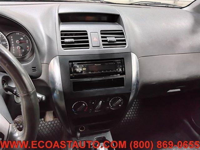 Used 2007 Suzuki SX4 AWD Hatchback image 12