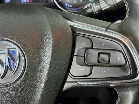 Used 2022 Buick Encore GX Essence FWD image 13