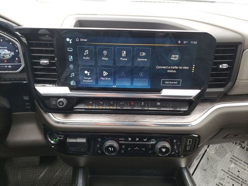 Used 2024 Chevrolet Silverado 1500 LTZ w/ LTZ Premium Package AWD/4WD image 18