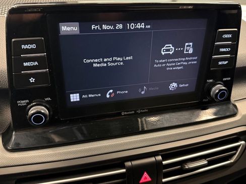 Used 2023 Kia Seltos LX AWD/4WD image 12