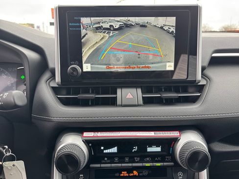 New 2025 Toyota RAV4 LE image 18