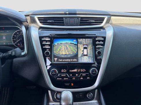 Used 2018 Nissan Murano SV w/ Premium Package FWD image 16