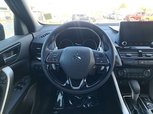 Used 2023 Mitsubishi Eclipse Cross SEL image 15