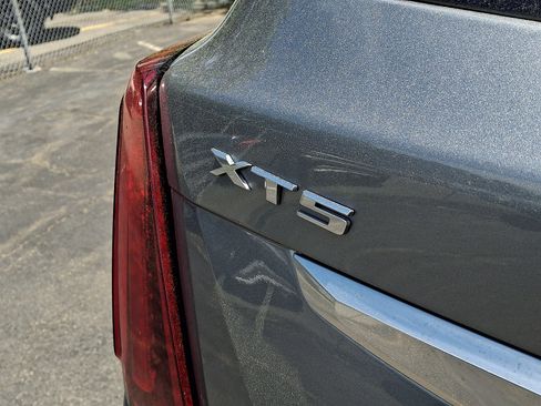 Used 2023 Cadillac XT5 Premium Luxury AWD/4WD image 31