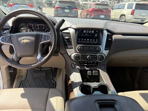 Used 2016 Chevrolet Tahoe LT image 12