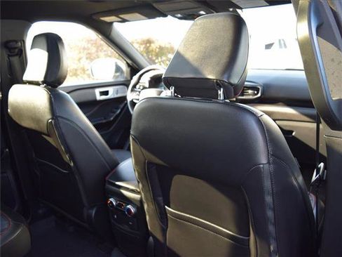 Used 2023 Ford Explorer ST-Line w/ Class IV Trailer Tow Package image 36