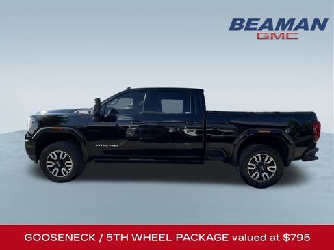 Used 2022 GMC Sierra 2500 AT4 w/ AT4 Premium Plus Package AWD/4WD image 4
