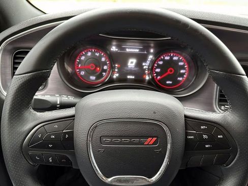 Used 2017 Dodge Charger SXT w/ Blacktop Package image 19