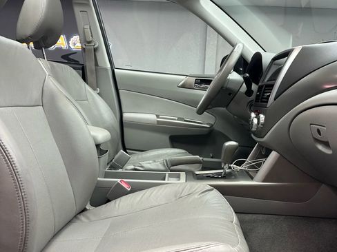 Used 2009 Subaru Forester 2.5X Limited image 30