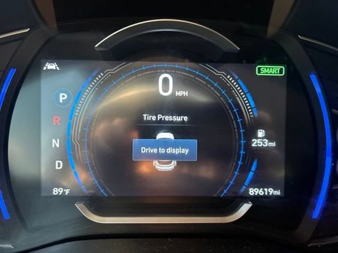 Used 2019 Hyundai Santa Fe Limited FWD image 10
