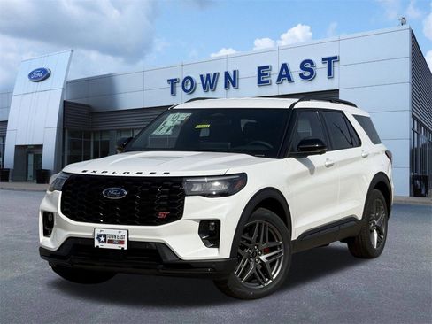 New 2026 Ford Explorer ST image 24