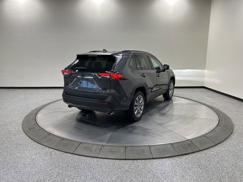 Used 2023 Toyota RAV4 XLE Premium AWD/4WD image 7