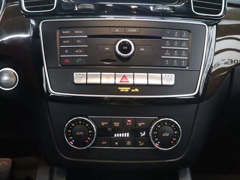 Used 2016 Mercedes-Benz GLE 350 4MATIC w/ Premium Package image 41