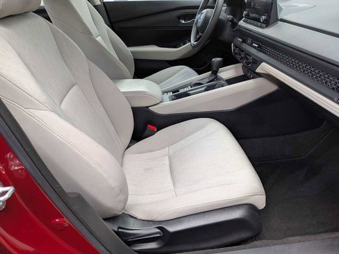 Used 2023 Honda Accord EX image 21