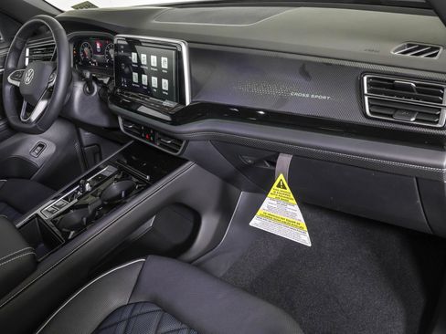 New 2026 Volkswagen Atlas Cross Sport SEL Premium R-Line AWD/4WD image 43