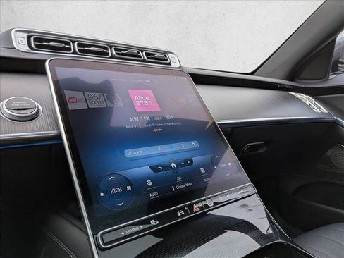 Used 2022 Mercedes-Benz S 500 4MATIC image 13