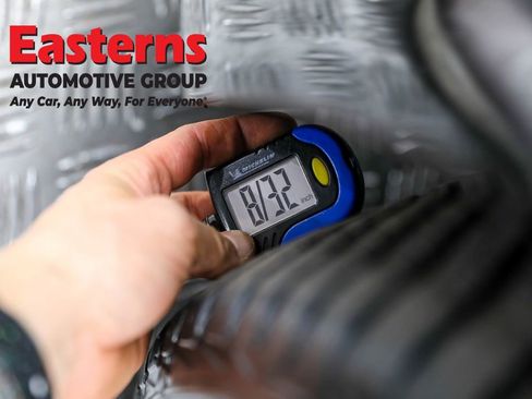 Used 2018 Tesla Model 3 Long Range image 24