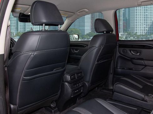 Certified 2023 Honda Pilot EX-L image 16