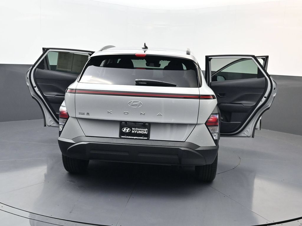 Certified 2026 Hyundai Kona SEL Sport FWD image 30