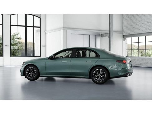 Certified 2024 Mercedes-Benz E 350 4MATIC Sedan image 32