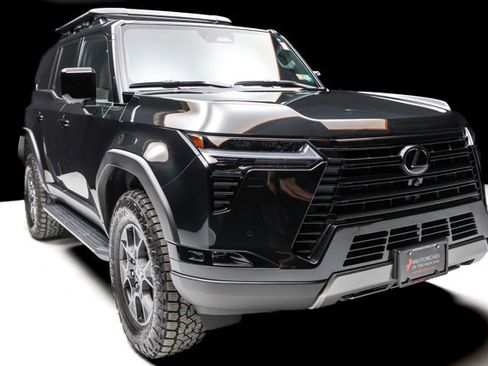 Used 2024 Lexus GX 550 image 33