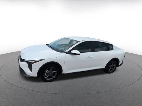 Used 2025 Kia K4 FWD image 8