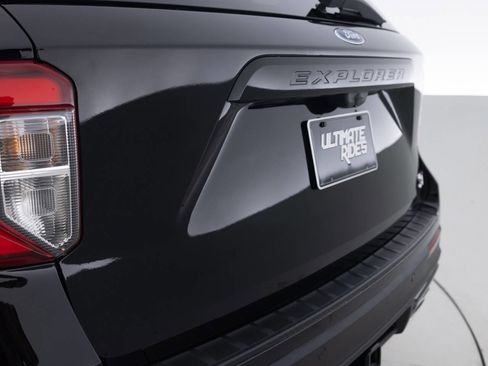 Used 2020 Ford Explorer ST AWD/4WD image 12