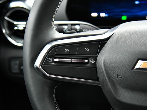 Used 2024 Chevrolet Blazer EV LT image 40