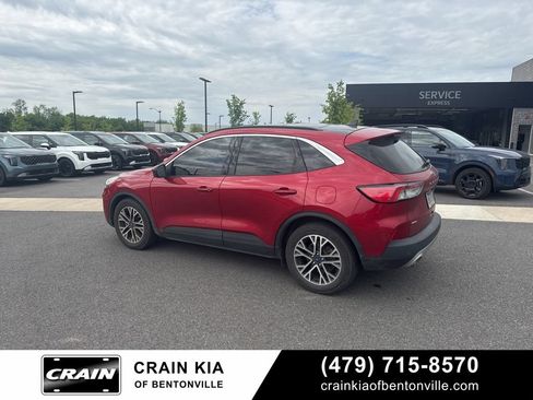 Used 2020 Ford Escape SEL FWD image 3