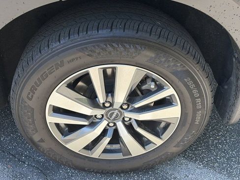 Certified 2024 Nissan Pathfinder SL image 12