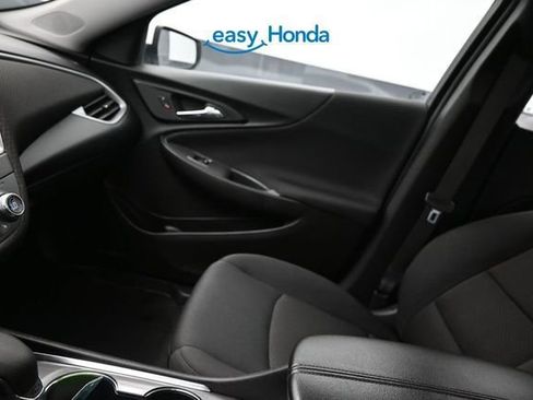 Used 2024 Chevrolet Malibu LT FWD image 13
