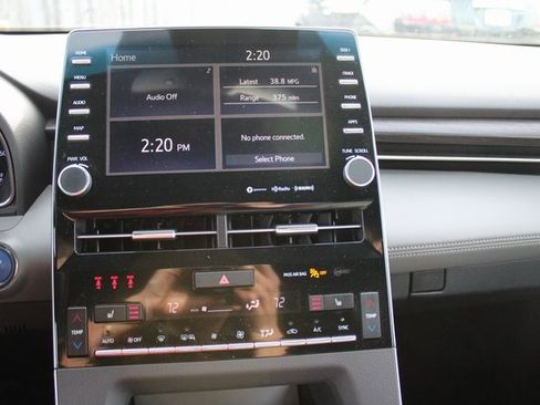 Used 2019 Toyota Avalon Limited image 11