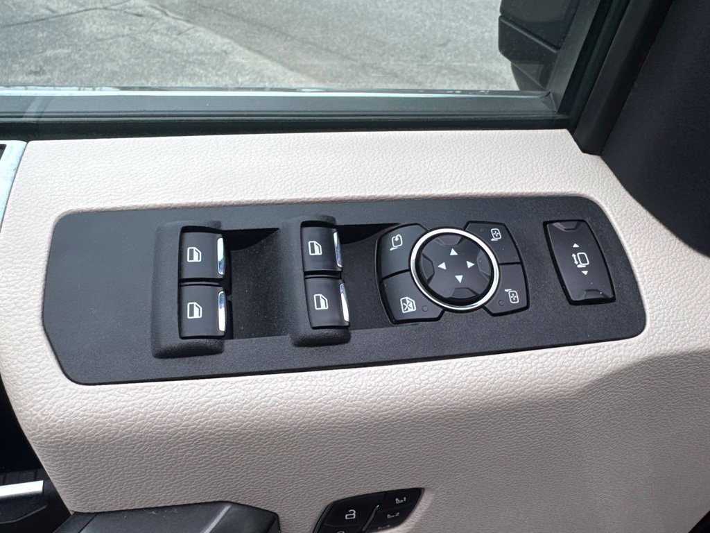 Used 2021 Ford F250 Limited w/ FX4 Off-Road Package AWD/4WD image 26