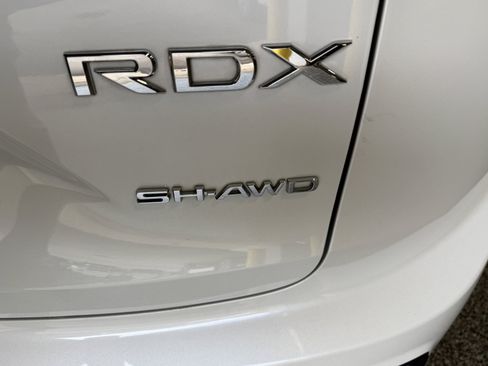 Used 2024 Acura RDX SH-AWD image 29