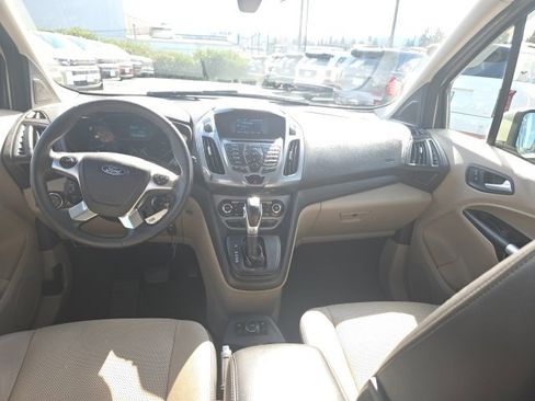 Used 2014 Ford Transit Connect Titanium image 27