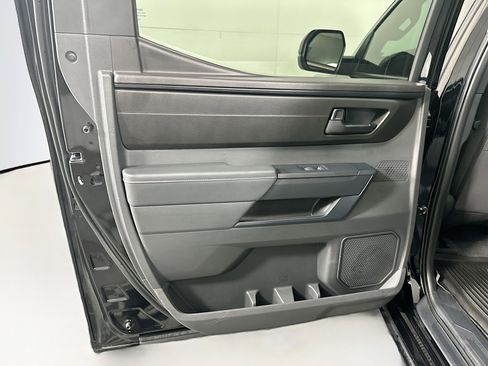 Used 2025 Toyota Tundra SR image 26